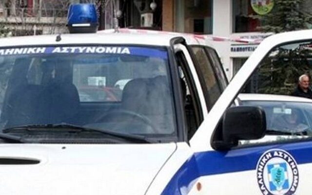 Πυροβόλησαν και μαχαίρωσαν γιατρό στη Λάρισα