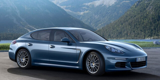 Με 300 ίππους πάει στη Φρανκφούρτη η νέα Porsche Panamera Diesel