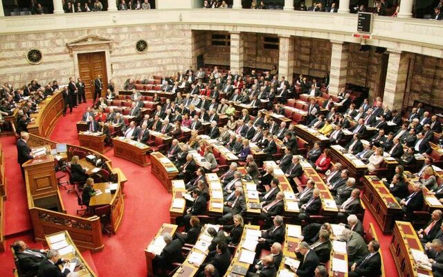 Βαριές ποινές προβλέπει ο νέος αντιρατσιστικός νόμος