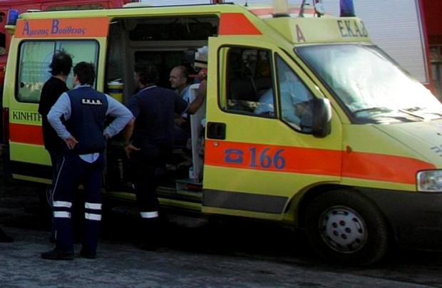 Μία γυναίκα νεκρή και δύο τραυματίες ο απολογισμός τροχαίου στην Κηφισίας