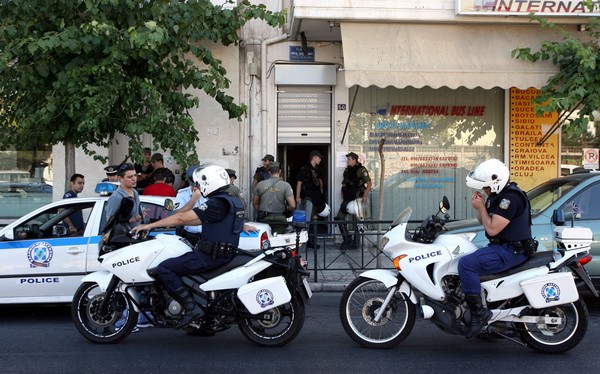 Σπάρτη: Μέλη της Χρυσής Αυγής συνεπλάκησαν με πολίτη στους Μολάους και συνελήφθησαν