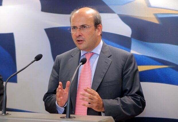 Χατζηδάκης: “Δεν μιλάμε για ληγμένα τρόφιμα”