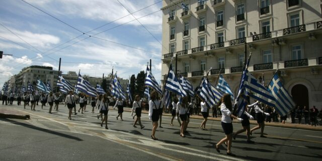 Τ. Κουράκης: O ΣΥΡΙΖΑ θα καταργήσει τις παρελάσεις όταν γίνει κυβέρνηση