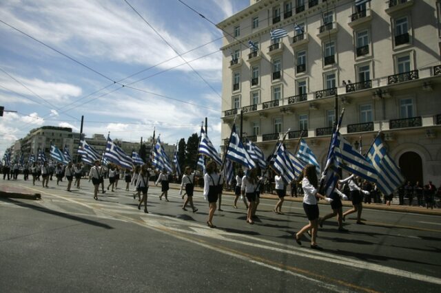 Τ. Κουράκης: O ΣΥΡΙΖΑ θα καταργήσει τις παρελάσεις όταν γίνει κυβέρνηση