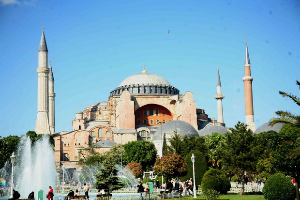 “Φρένο” στον Ερντογάν για την Αγιά Σοφιά από την UNESCO: “Είναι παγκόσμιο μνημείο”