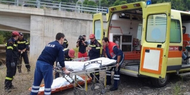 Αυτοκτόνησε μπροστά στα μάτια του συζύγου της μετά από καυγά
