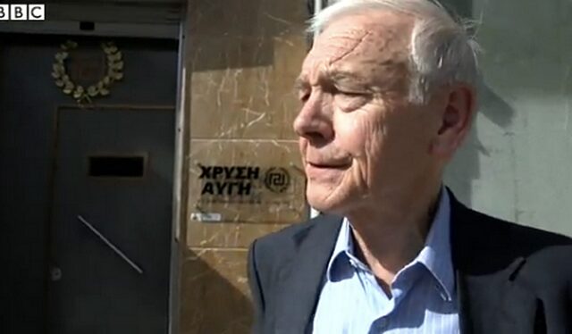 Χρυσαυγίτες σε ρεπόρτερ του BBC: “Είσαι ναζιστής!”