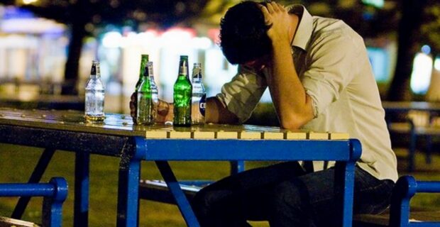 Λαθραίο οινόπνευμα για ποτά “μπόμπες”, γιατροί και παράνομα φροντιστήρια στην τσιμπίδα του ΣΔΟΕ
