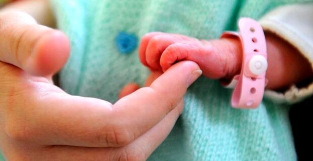 Γερμανία: Η πρώτη χώρα στην Ε.Ε. που επιτρέπει το τρίτο φύλο σε πιστοποιητικά γέννησης