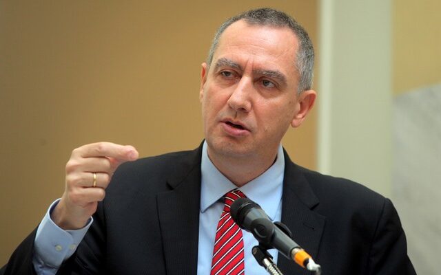 “Κάθε βοήθεια από τη Γερμανία, αρκεί να συνεχιστούν οι μεταρρυθμίσεις”