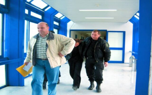 “Από αγάπη έκοψα με αλυσοπρίονο τα άκρα της συζύγου μου”