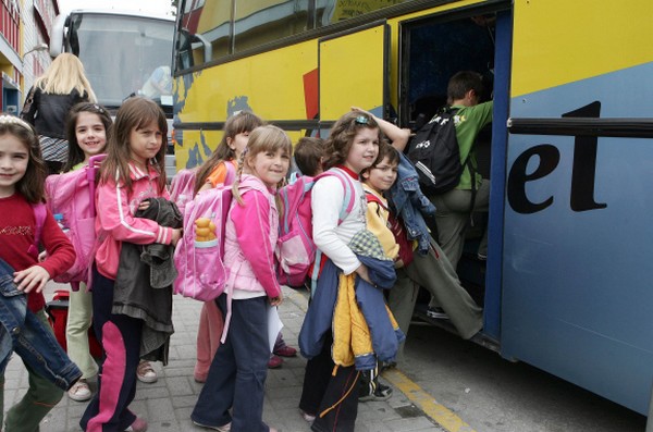 Προκαταρκτική έρευνα για τις μεταφορές μαθητών