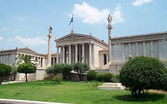 Στο ΣτΕ και επίσημα τα οκτώ πανεπιστήμια που θίγονται από τη διαθεσιμότητα