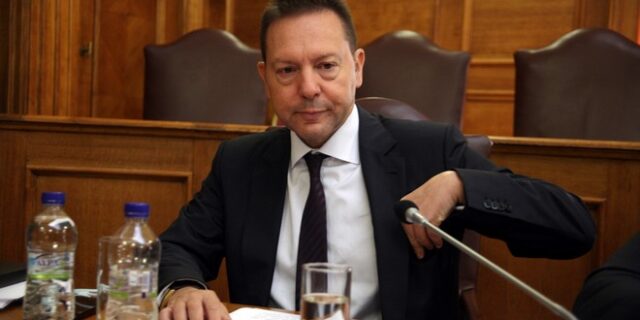 Ραντεβού Στουρνάρα με τους “αντάρτες” των αγροτεμαχίων