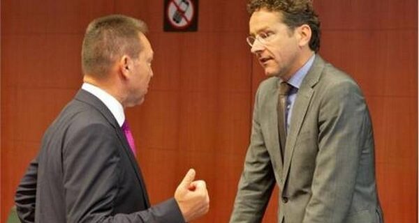 Στουρνάρας: Δεν θα ληφθούν άλλα οριζόντια μέτρα – Να υλοποιηθούν περισσότερα ζητά ο Ντάισελμπλουμ