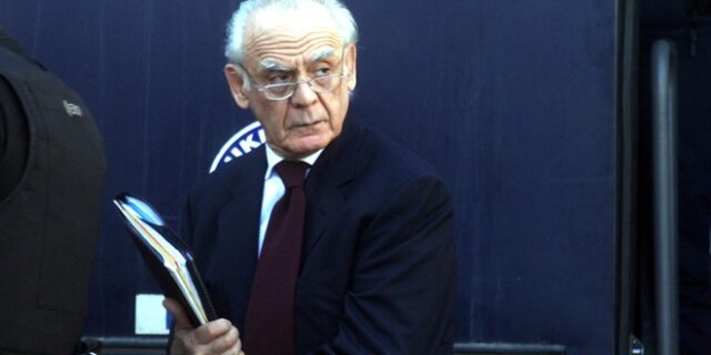 Ένοχος για όλες τις κατηγορίες ο Άκης Τσοχατζόπουλος