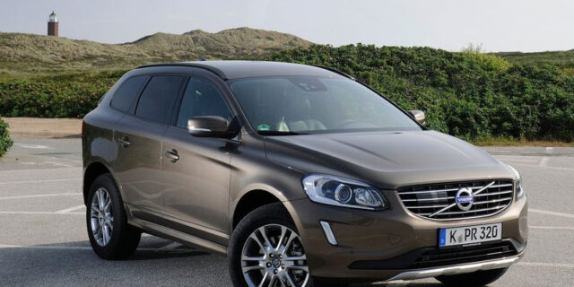 Τιμή εκκίνησης 33.900 € (με απόσυρση) για το νέο Volvo XC60