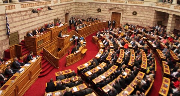 Ο λογαριασμός φυσικά στον πολίτη. Πόσα χρήματα θα πάρουν τα κόμματα για τις εκλογές του 2014