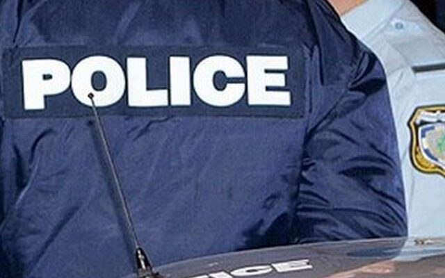Αστυνομικοί πήγαν για έλεγχο σε σπίτι στην Πάτρα και κατέληξαν στο νοσοκομείο