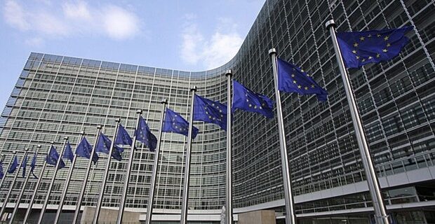 ΕΕ: Ανάκαμψη και μείωση ανεργίας στην Ελλάδα το 2014