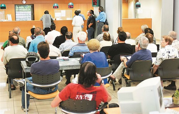 Έρχεται κούρεμα 50% σε οφειλές από καταναλωτικά και πιστωτικές