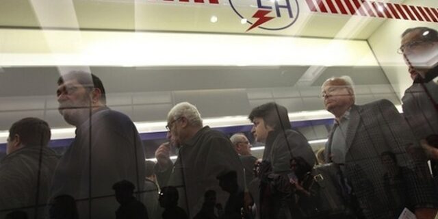 ΣΥΡΙΖΑ για χρέη ΝΔ σε ΔΕΗ: “Καταδικάζει η Ν.Δ. τους τζαμπατζήδες απ’ όπου κι αν προέρχονται;”