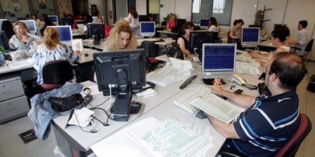 Στις 10.000 οι προσλήψεις στο Δημόσιο το 2014