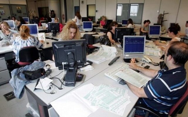 Στις 10.000 οι προσλήψεις στο Δημόσιο το 2014