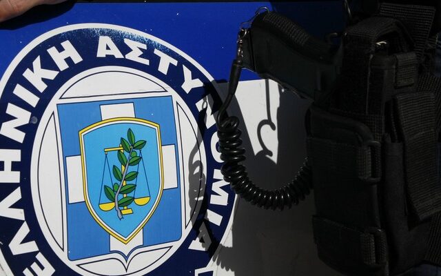 Μυστήριο με άδειο φέρετρο με κηλίδες αίματος σε ρέμα στο Βόλο