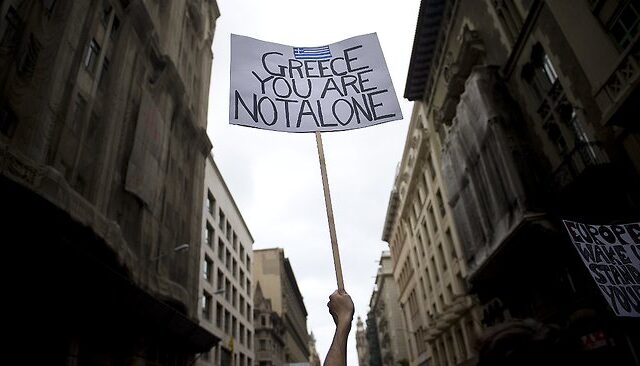 WSJ: Η Ελλάδα στις αγορές και σε ρυθμούς ανάπτυξης το 2014
