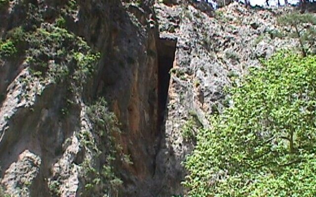 Νεκρός κυνηγός μετά από πτώση σε χαράδρα στα Γρεβενά