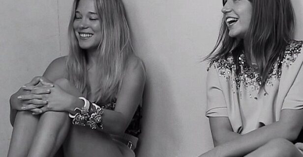 H Λέα Σεϊντού και η Αντέλ Εξαρχόπουλος περνούν και μόνες τους καλά