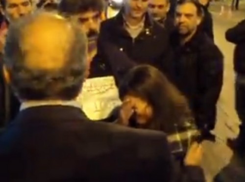 Μαθήτρια ξέσπασε σε λυγμούς μπροστά στον υφυπουργό Μιχάλη Παπαδόπουλο γιατί δεν έχει καθηγητές
