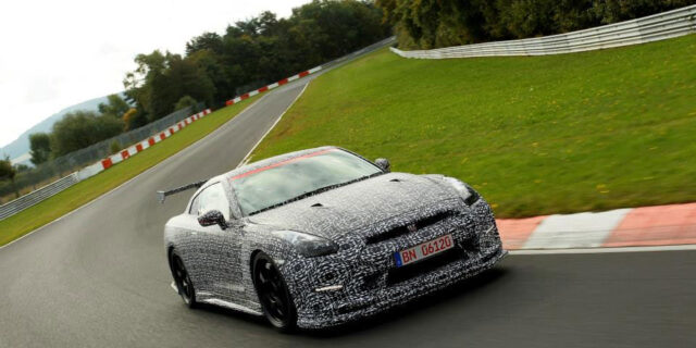 Κάθε χρόνο και καλύτερο το εμβληματικό Nissan GTR