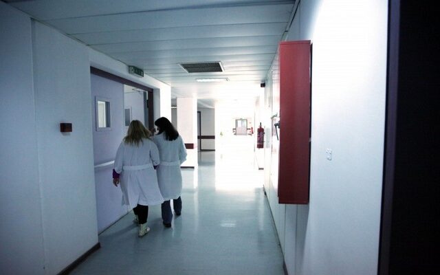 Χειροπέδες σε μεγαλογιατρούς για τα “μαύρα ταμεία”