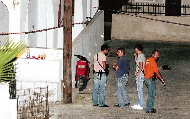“Ξέχασε” τον αποκεφαλισμό της συζύγου του, ο δολοφόνος της Σαντορίνης