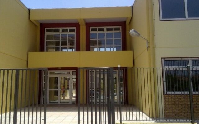 Θεσσαλονίκη: Γονείς διέκοψαν το μάθημα για να πάρουν τα παιδιά τους λόγω ψύχους