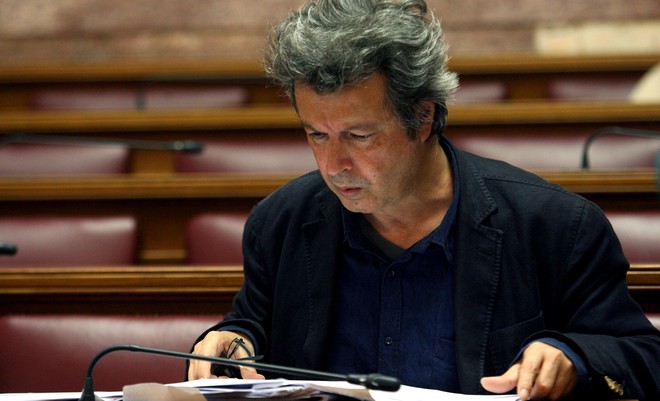Τατσόπουλος: Υπέβαλε την παραίτηση του, κρατάει τη βουλευτική του έδρα