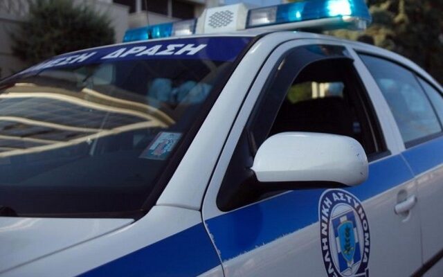 Επίθεση με μολότοφ σε αστυνομικό τμήμα του Βόλου