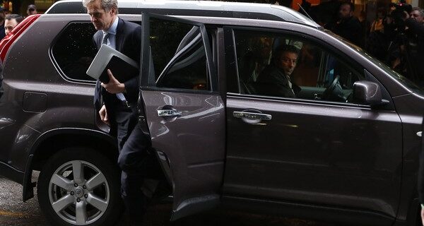 Μυστήριο με την τρόικα. Οι επικεφαλής της επιστρέφουν από Γενάρη αλλά οι διαπραγματεύσεις συνεχίζονται στην Αθήνα