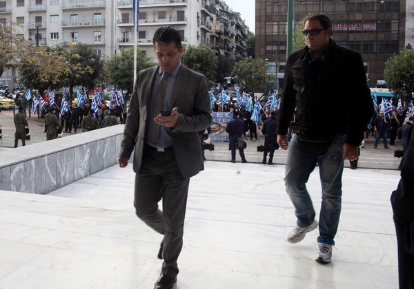 Διαφοροποιείται ο Μπούκουρας από τη γραμμή Κασιδιάρη