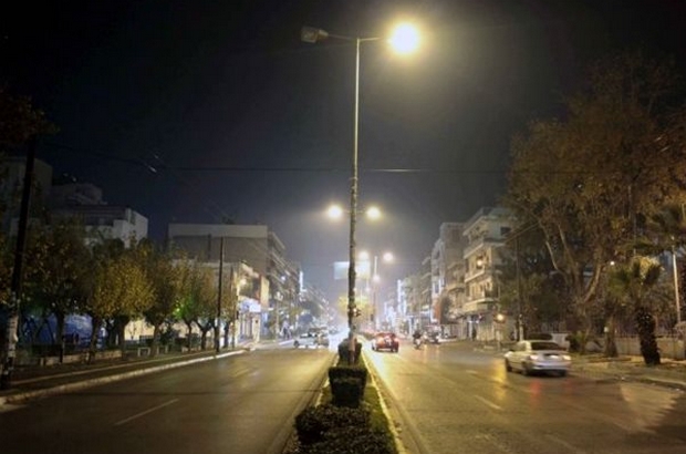 Έκτακτα μέτρα για την αιθαλομίχλη: Μονά ζυγά σε ταξί απαγορευτικό σε Ι.Χ. Κλείνουν σχολεία. Περιοριστικό κατα 30% σε βιομηχανική παραγωγή