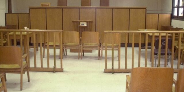 Κάθειρξη 13 ετών στον 52χρονο που ασέλγησε στην θετή του κόρη