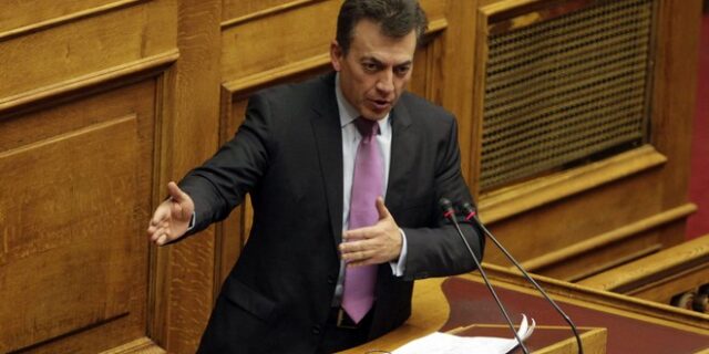 Βρούτσης: Σενάριο επιστημονικής φαντασίας το e-mail της τρόικας για τις συντάξεις