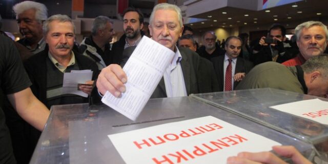 Επανεκλογή Κουβέλη στην ηγεσια της ΔΗΜΑΡ με 81,2%