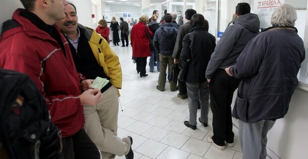Πληρώστε μέχρι αύριο τα τέλη κυκλοφορίας. Καμία παράταση από το ΥΠΟΙΚ