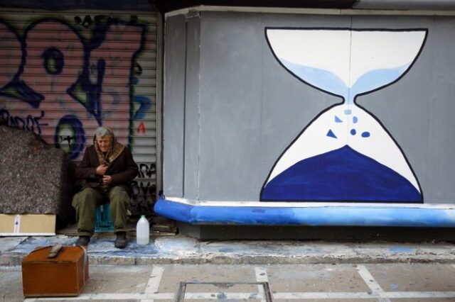 Στοιχεία σοκ: Ο εφιάλτης της φτώχειας απειλεί έναν στους τρεις Έλληνες