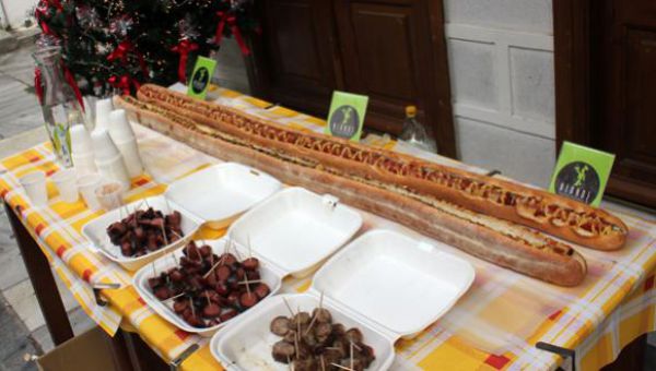 Έφτιαξε hot dog 1,5 μέτρο