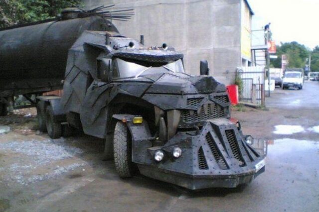 Βίντεο: Το φορτηγό του Mad Max