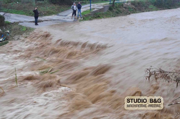 Επικίνδυνα ρέματα και χείμαρροι στο Ναύπλιο από την καταιγίδα